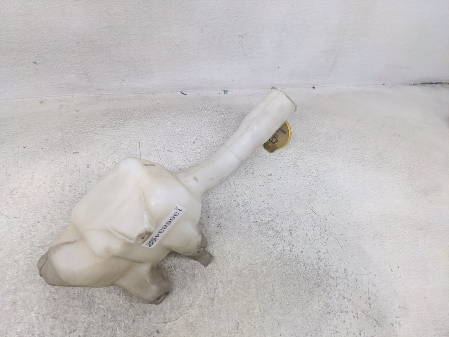 2006-2010 Dodge Charger Windshield Washer Fluid Reservoir Bottle Oem - Oemusedautoparts1.com