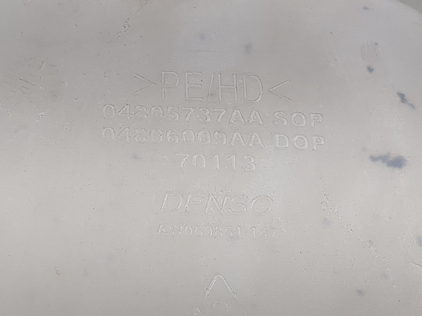 2006-2010 Dodge Charger Windshield Washer Fluid Reservoir Bottle Oem - Oemusedautoparts1.com
