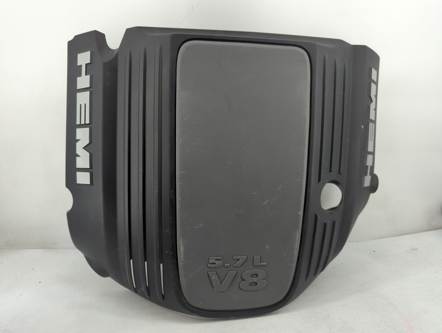 2010 Dodge Charger Engine Cover - Oemusedautoparts1.com