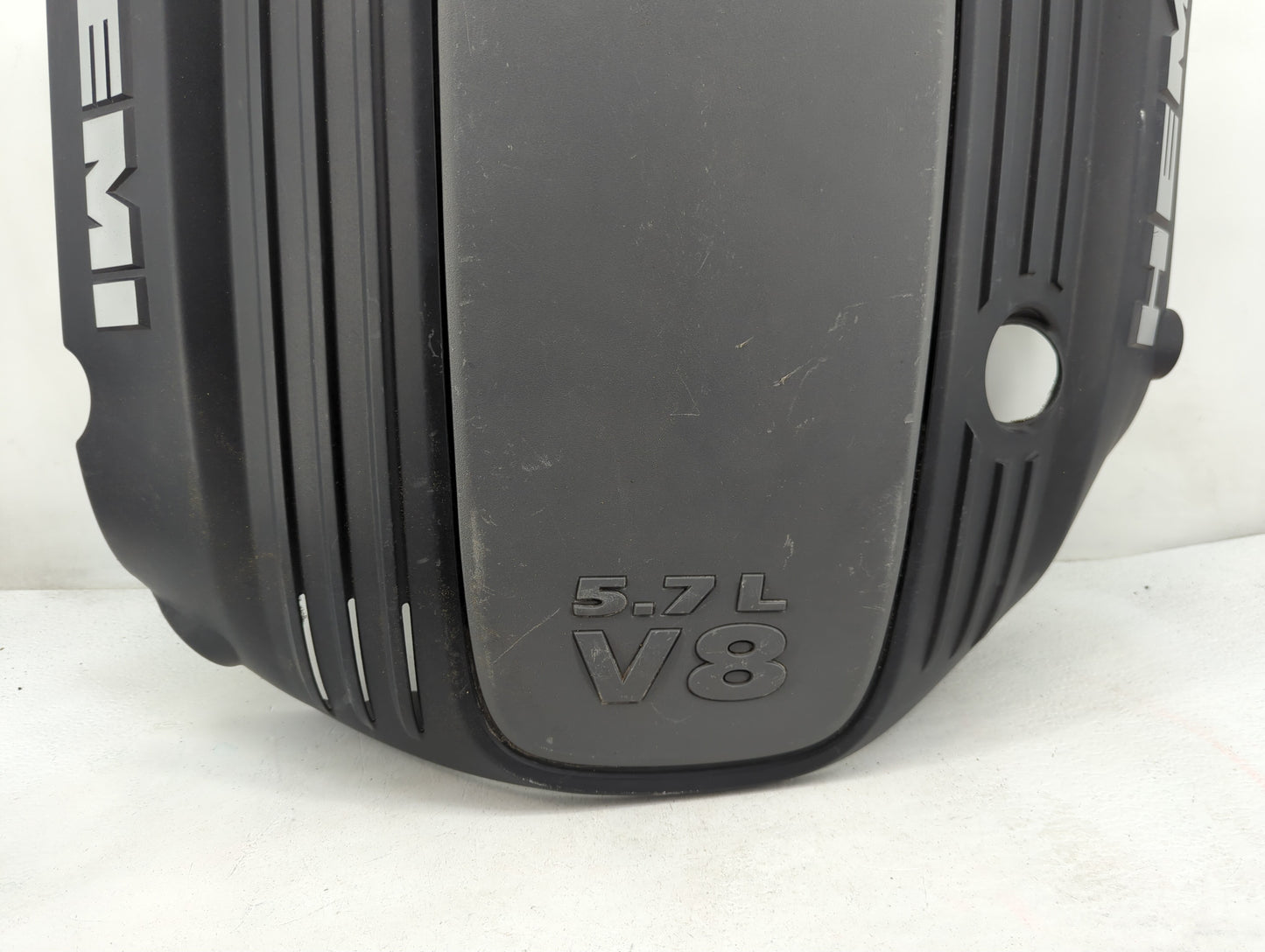 2010 Dodge Charger Engine Cover - Oemusedautoparts1.com