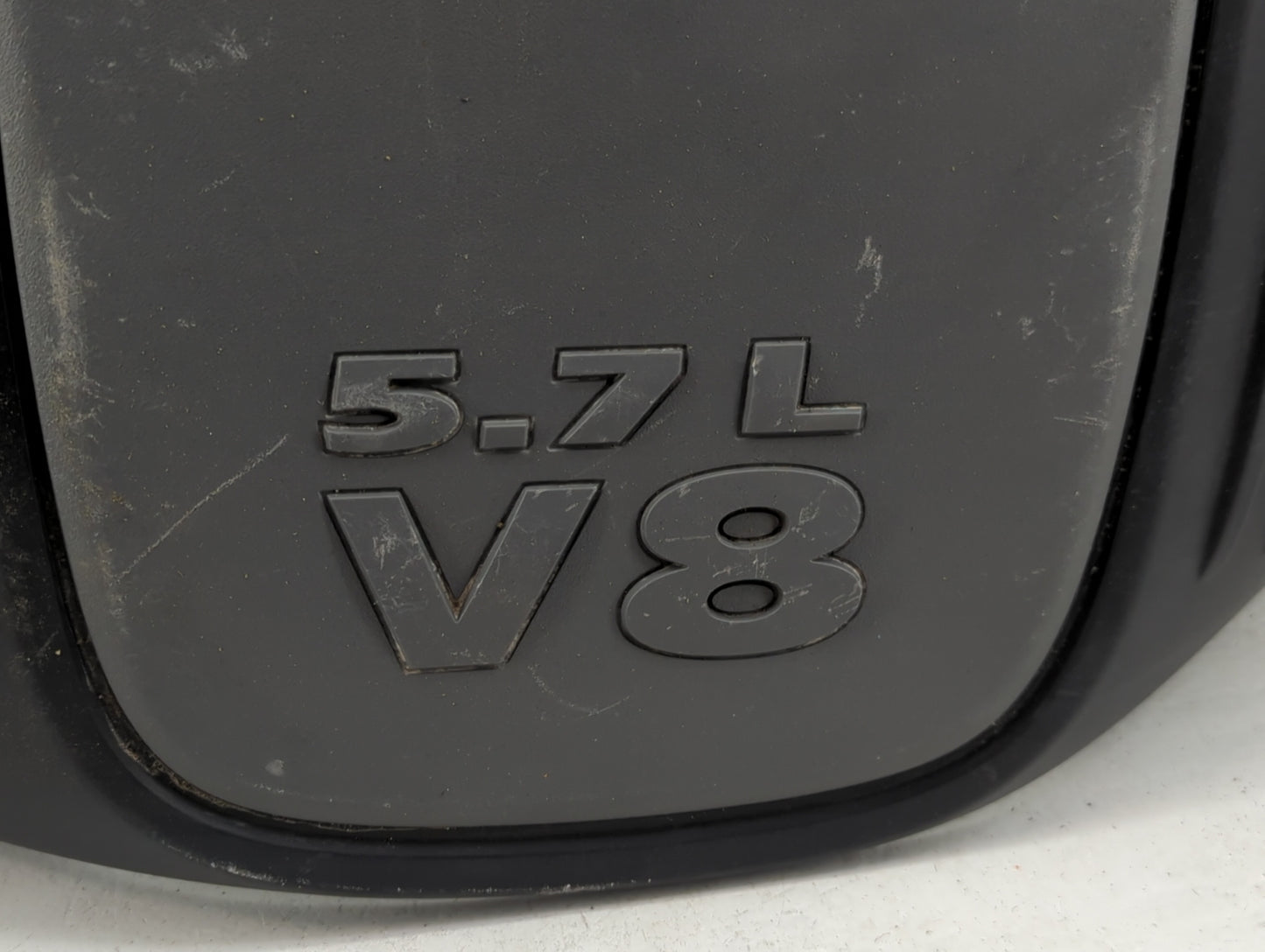 2010 Dodge Charger Engine Cover - Oemusedautoparts1.com