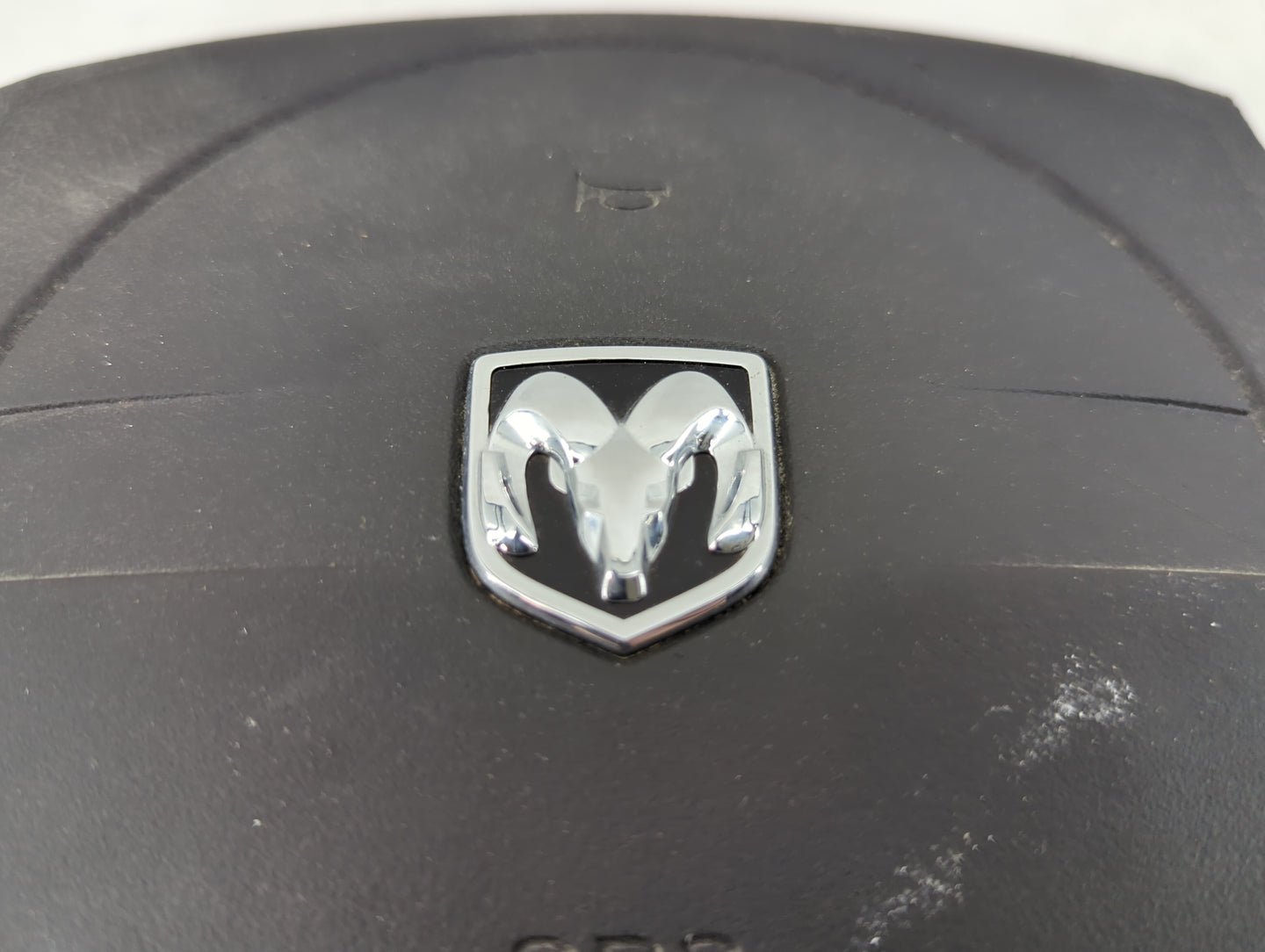 2008-2010 Dodge Charger Air Bag Driver Left Steering Wheel Mounted Fits Fits 2008 2009 2010 2011 OEM Used Auto Parts - Oemus