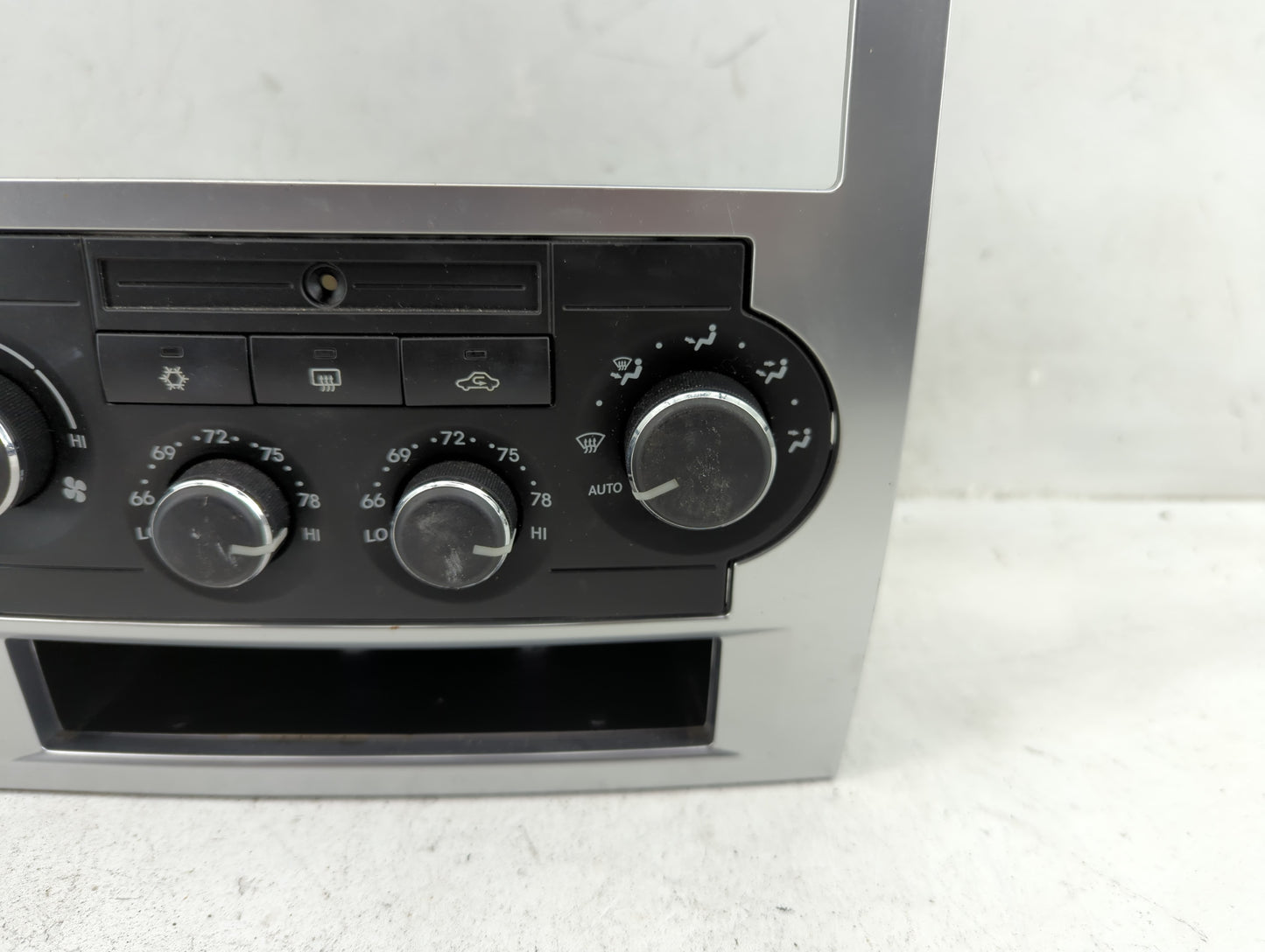 2008-2010 Dodge Charger Climate Control Module Temperature AC/Heater Replacement Fits Fits 2008 2009 2010 OEM Used Auto Part