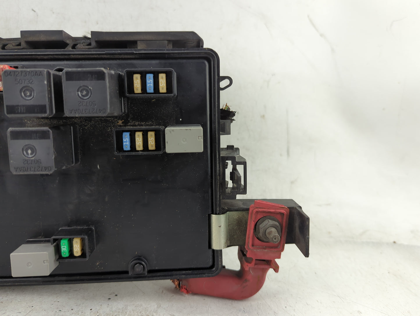 2009-2010 Dodge Charger Fusebox Fuse Box Panel Relay Module P/N:P68059370AB Fits Fits 2009 2010 OEM Used Auto Parts - Oemuse