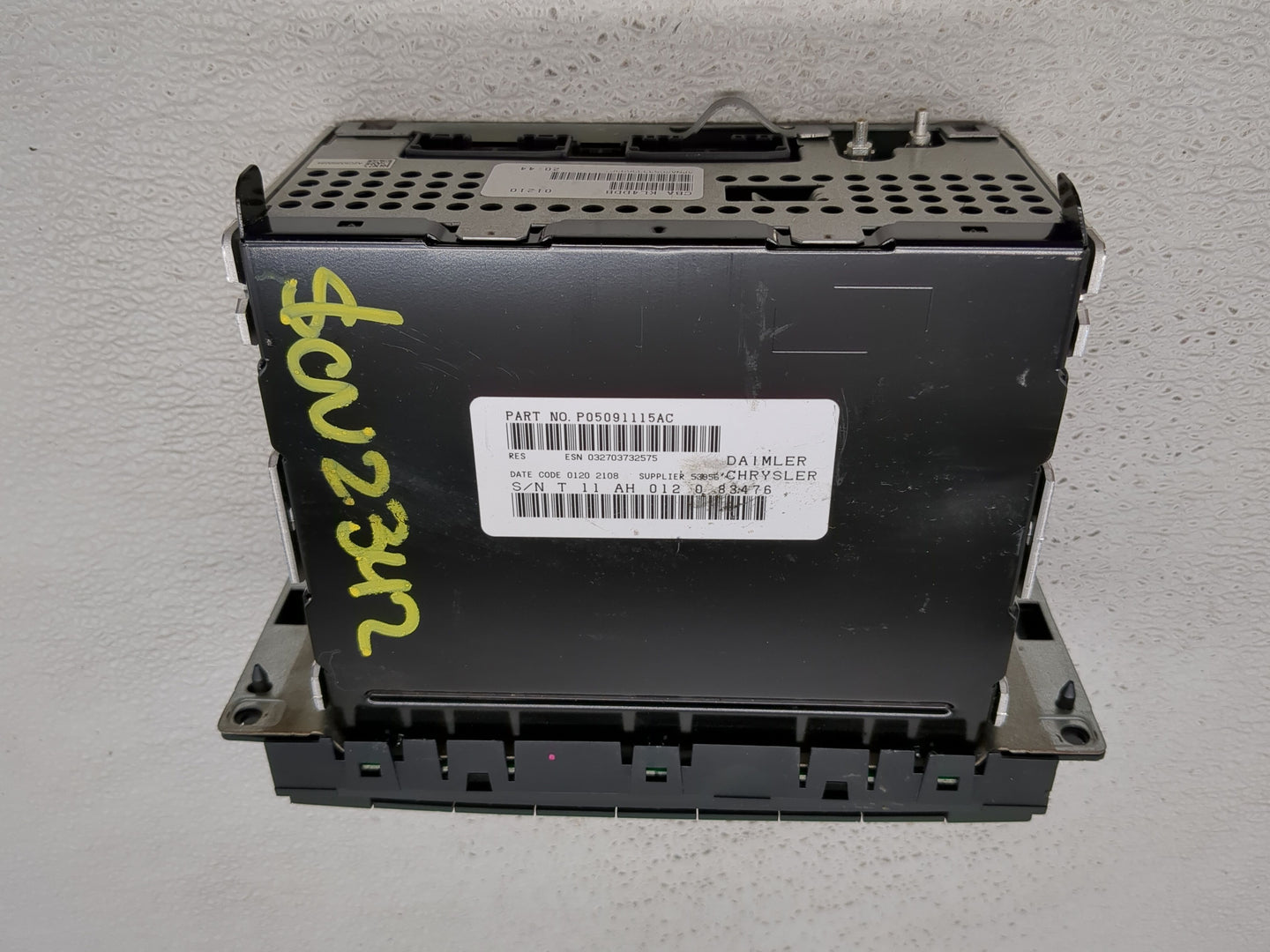 2008-2010 Dodge Charger Radio AM FM Cd Player Receiver Replacement P/N:P05091115AC Fits Fits 2008 2009 2010 OEM Used Auto Pa