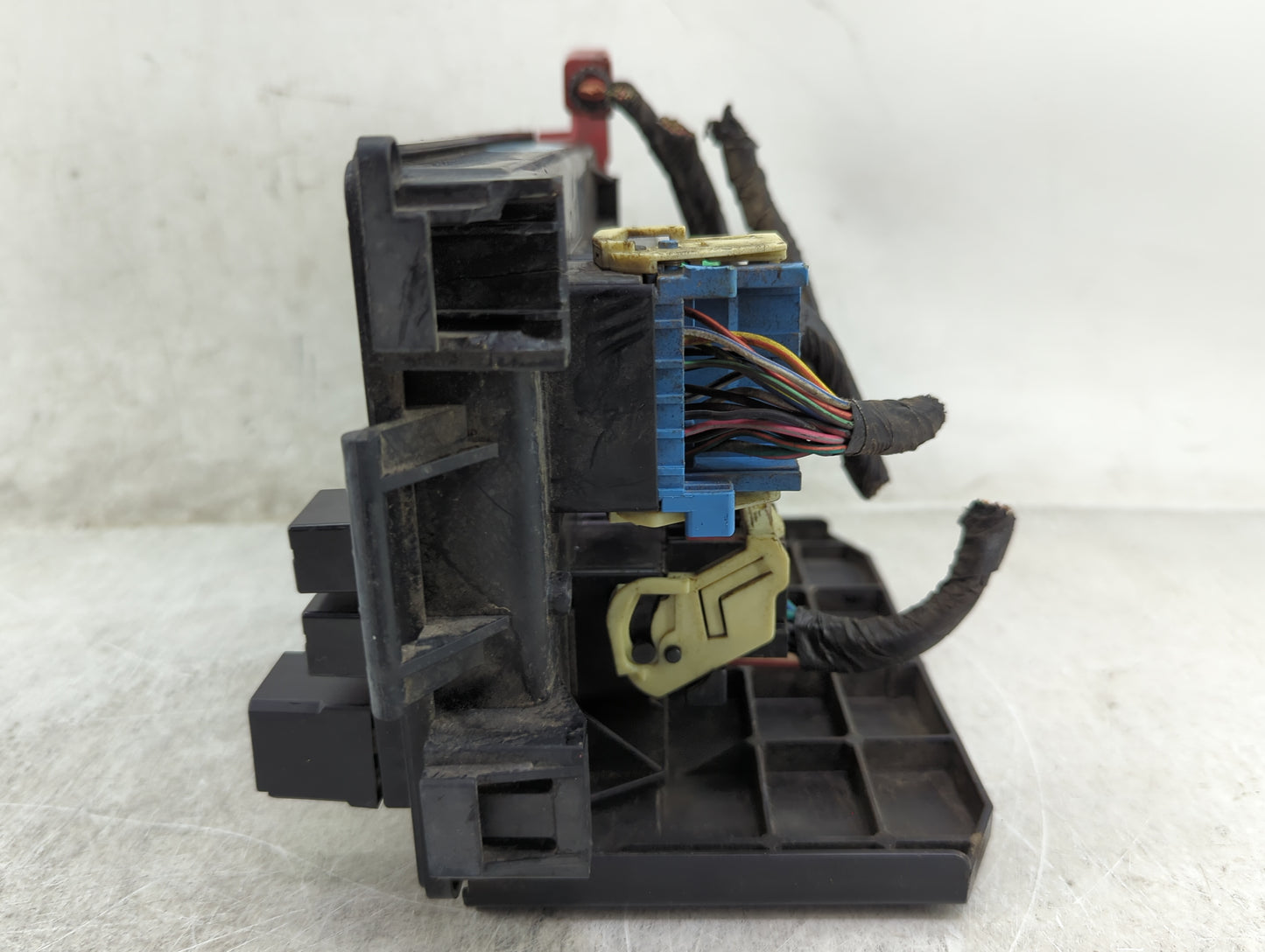 2010 Dodge Charger Fusebox Fuse Box Relay Module Tipm P68059370ab - Oemusedautoparts1.com