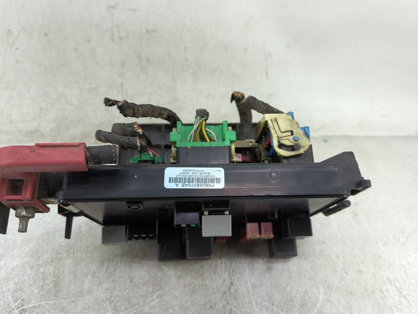 2010 Dodge Charger Fusebox Fuse Box Relay Module Tipm P68059370ab - Oemusedautoparts1.com