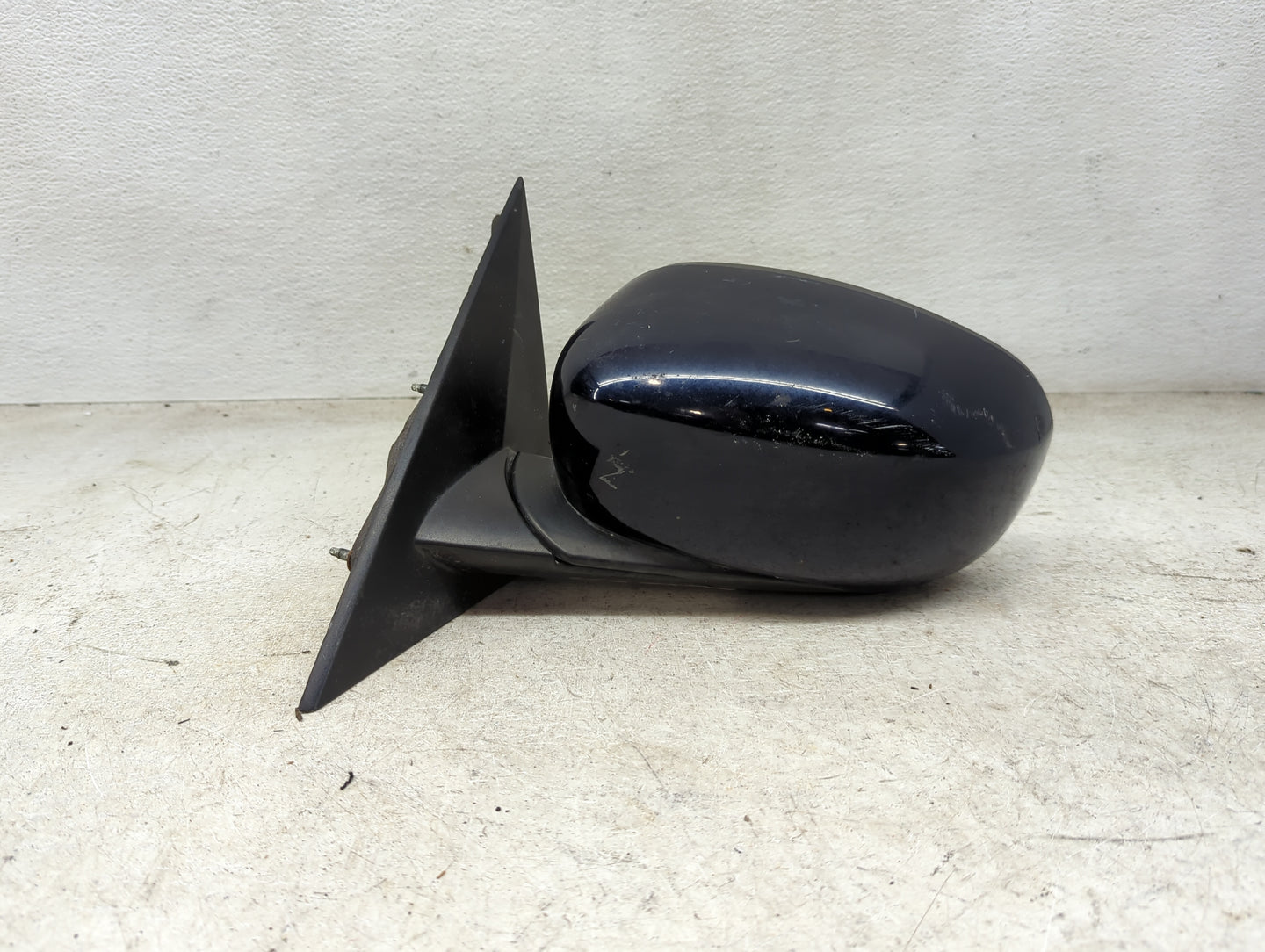 2006-2010 Dodge Charger Driver Side View Mirror - Left Door Mirror OEM Used - Oemusedautoparts1.com
