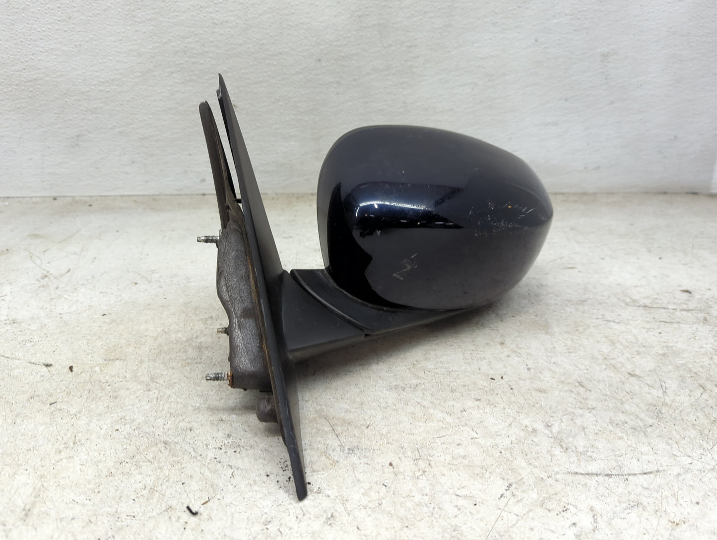 2006-2010 Dodge Charger Driver Side View Mirror - Left Door Mirror OEM Used - Oemusedautoparts1.com