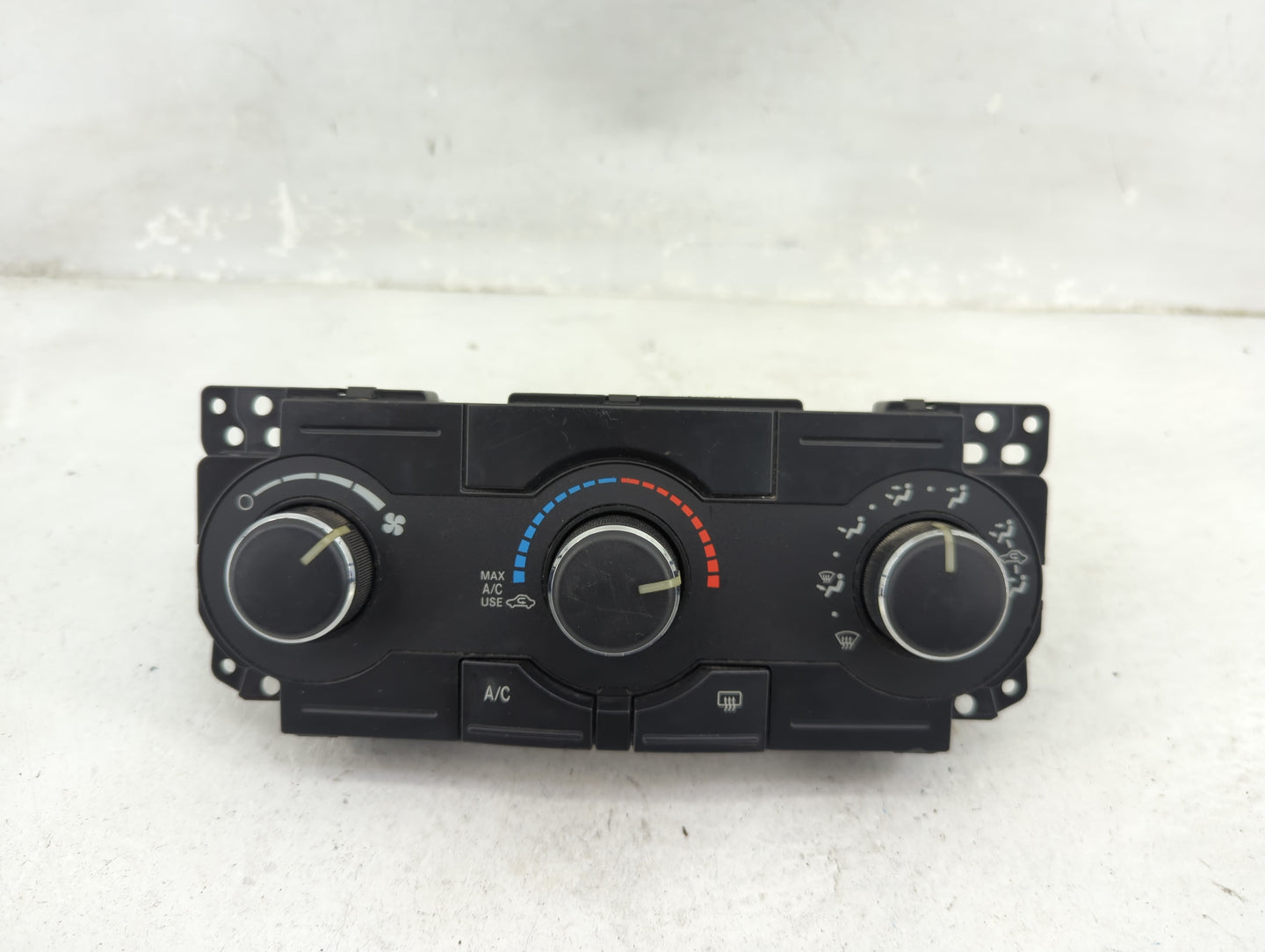 2008-2010 Dodge Charger Climate Control Module Temperature AC/Heater Replacement P/N:P55111871AD Fits Fits 2008 2009 2010 OE