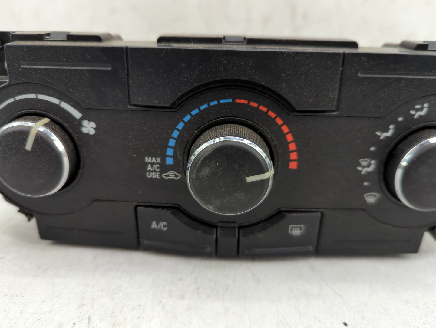 2008-2010 Dodge Charger Climate Control Module Temperature AC/Heater Replacement P/N:P55111871AD Fits Fits 2008 2009 2010 OE