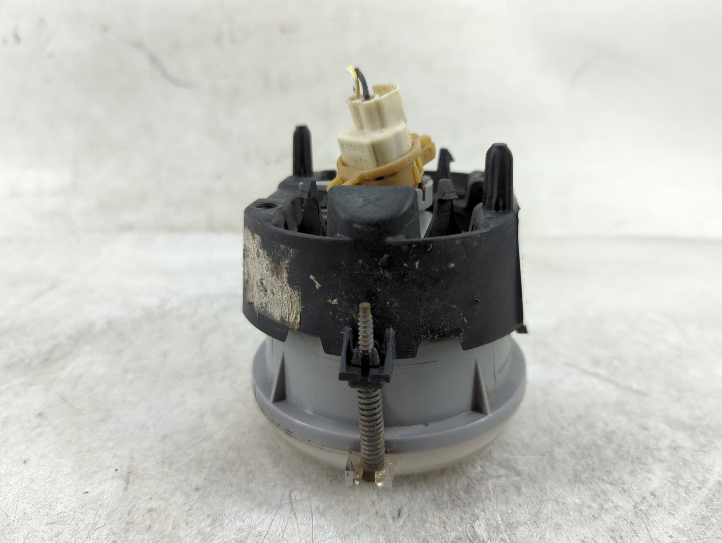 2010-2010 Dodge Charger Driver Left Oem Fog Light Lamp - Oemusedautoparts1.com