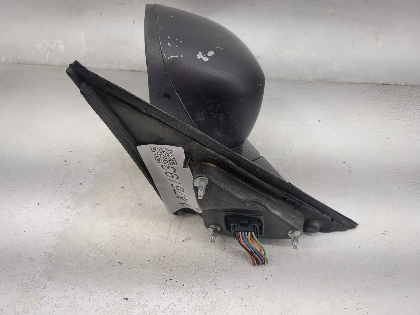 2006-2010 Dodge Charger Driver Side View Mirror - Left Door Mirror OEM Used - Oemusedautoparts1.com