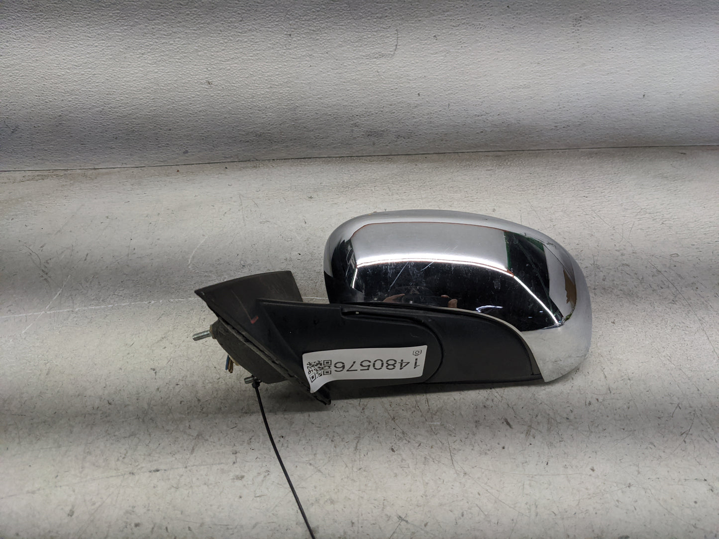 2010 Dodge Charger Driver Side View Mirror - Left Door Mirror OEM Used - Oemusedautoparts1.com