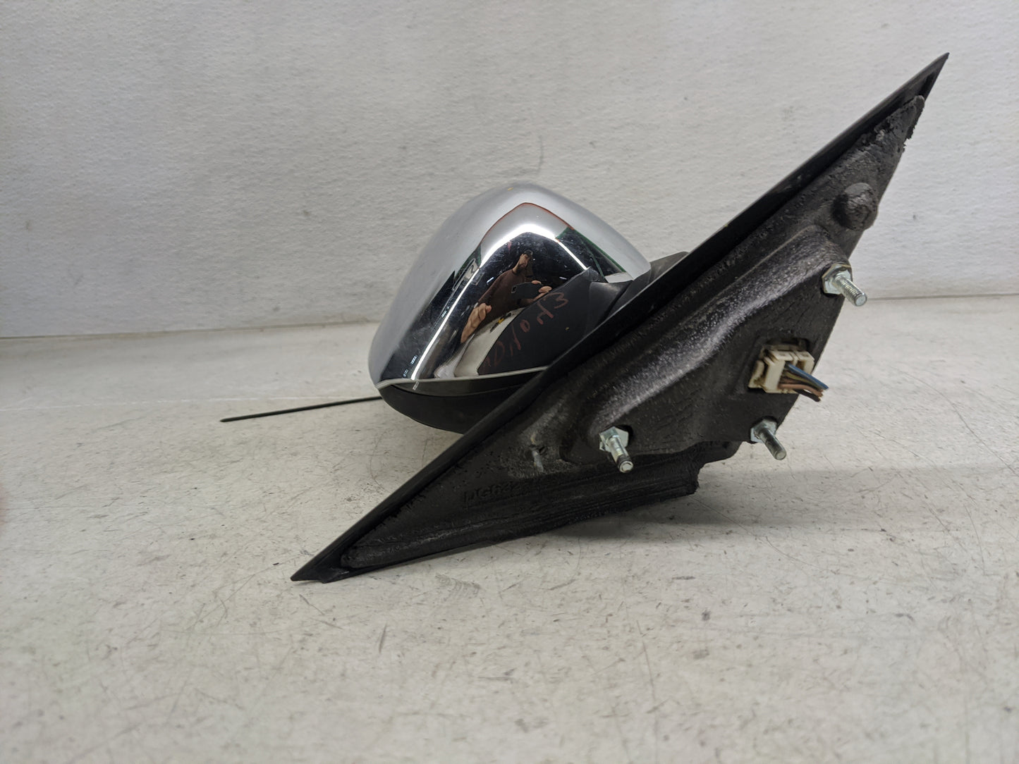 2010 Dodge Charger Driver Side View Mirror - Left Door Mirror OEM Used - Oemusedautoparts1.com