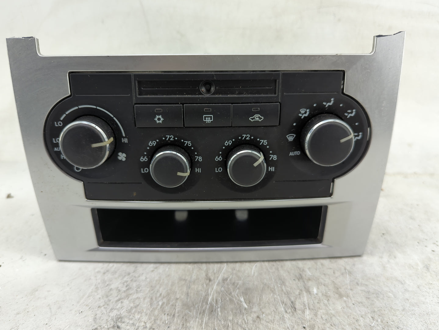 2008-2010 Dodge Charger Climate Control Module Temperature AC/Heater Replacement P/N:P55111872AD HAF06.00.04 Fits OEM Used A