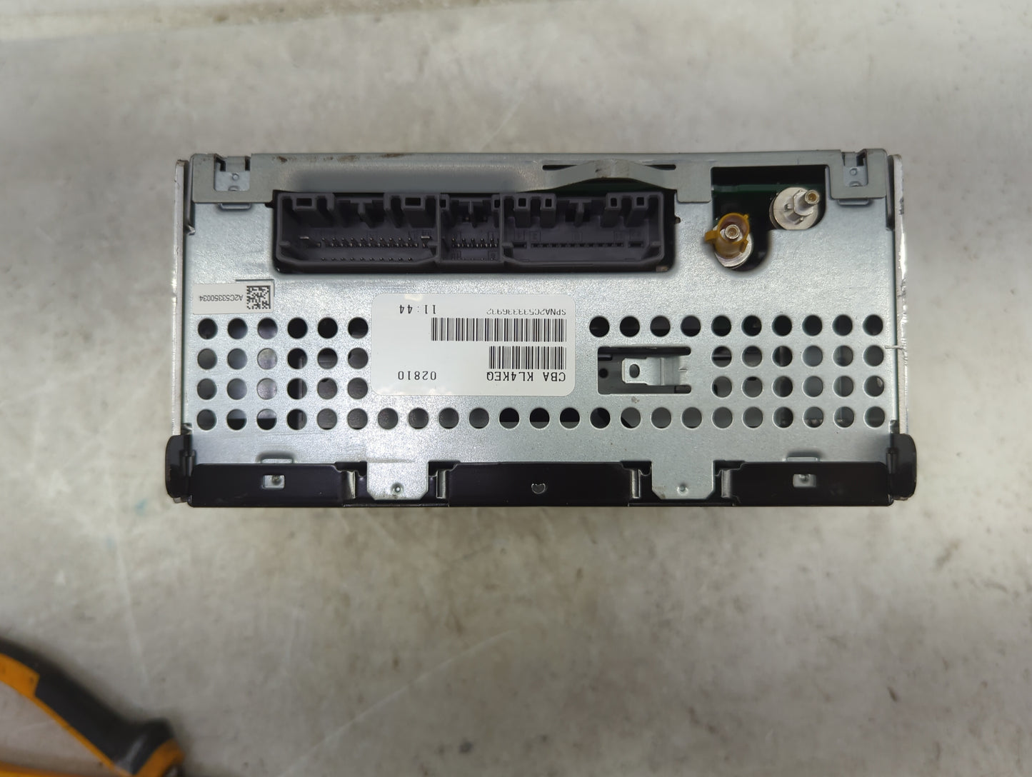 2010 Dodge Charger Radio AM FM Cd Player Receiver Replacement P/N:P05091115AC Fits OEM Used Auto Parts - Oemusedautoparts1.c