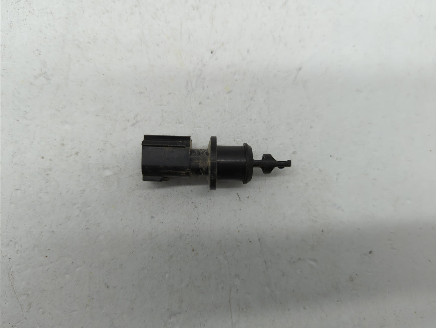 2010 Dodge Charger Mass Air Flow Meter Maf - Oemusedautoparts1.com