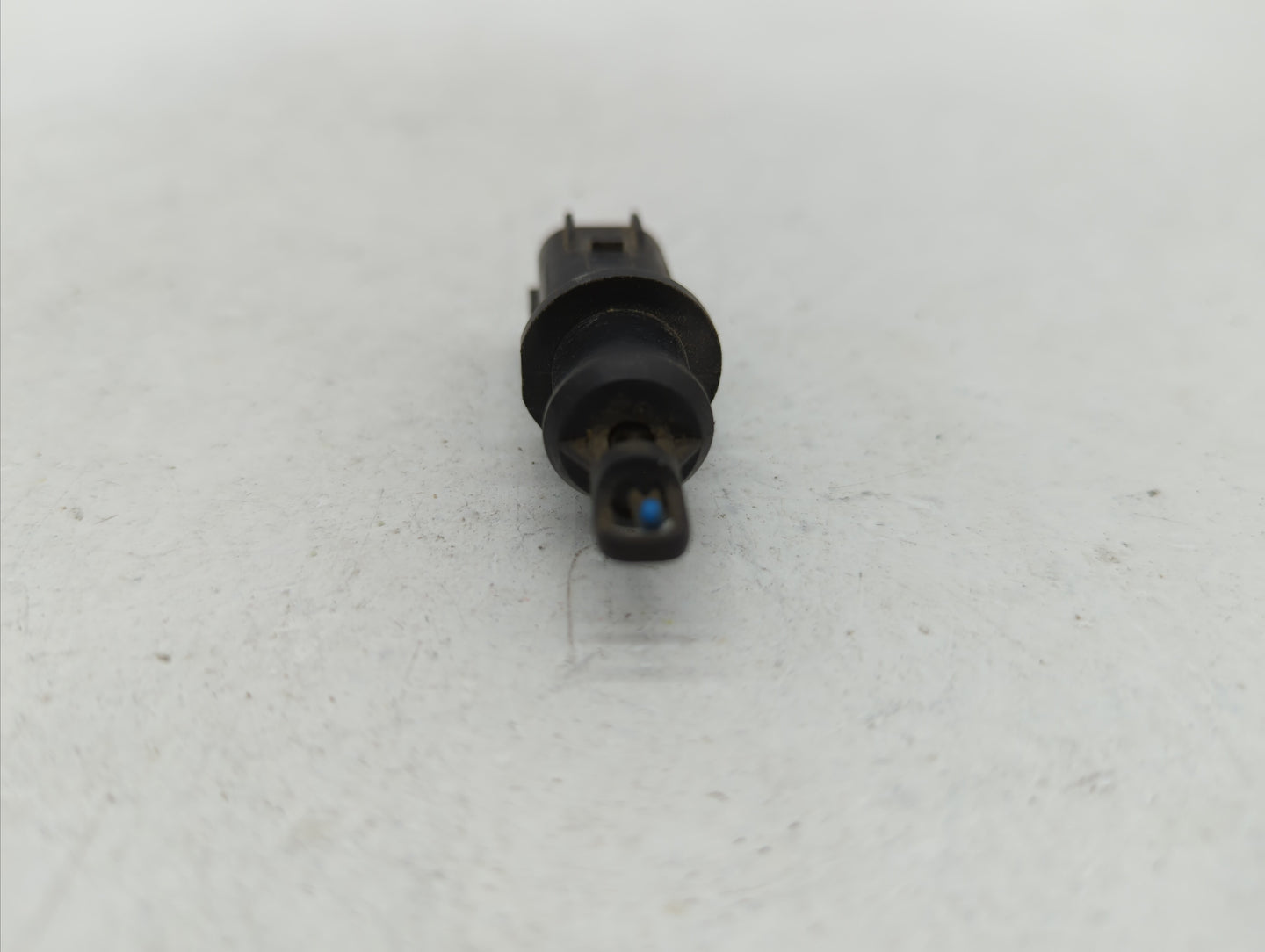 2010 Dodge Charger Mass Air Flow Meter Maf - Oemusedautoparts1.com