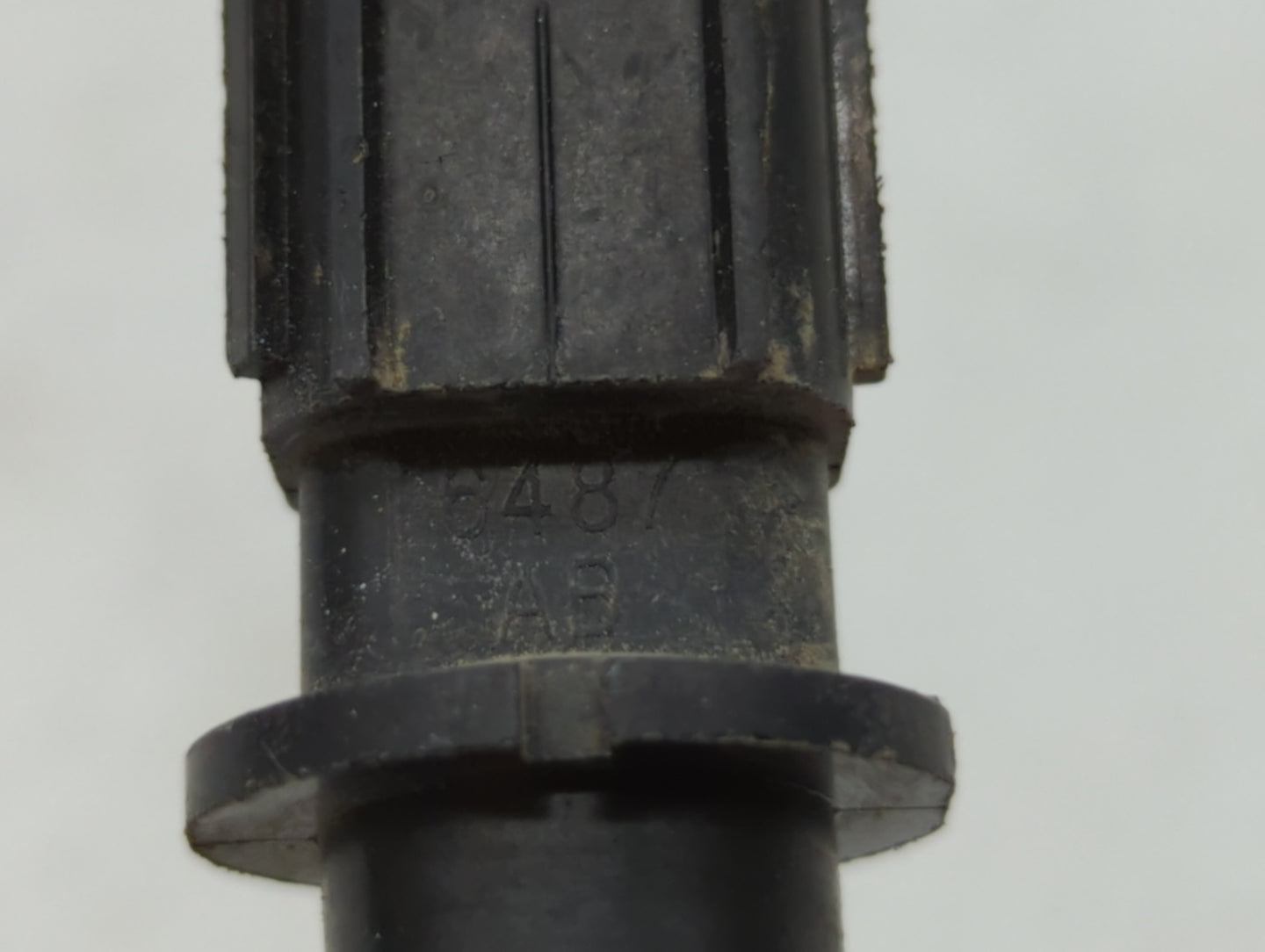 2010 Dodge Charger Mass Air Flow Meter Maf - Oemusedautoparts1.com