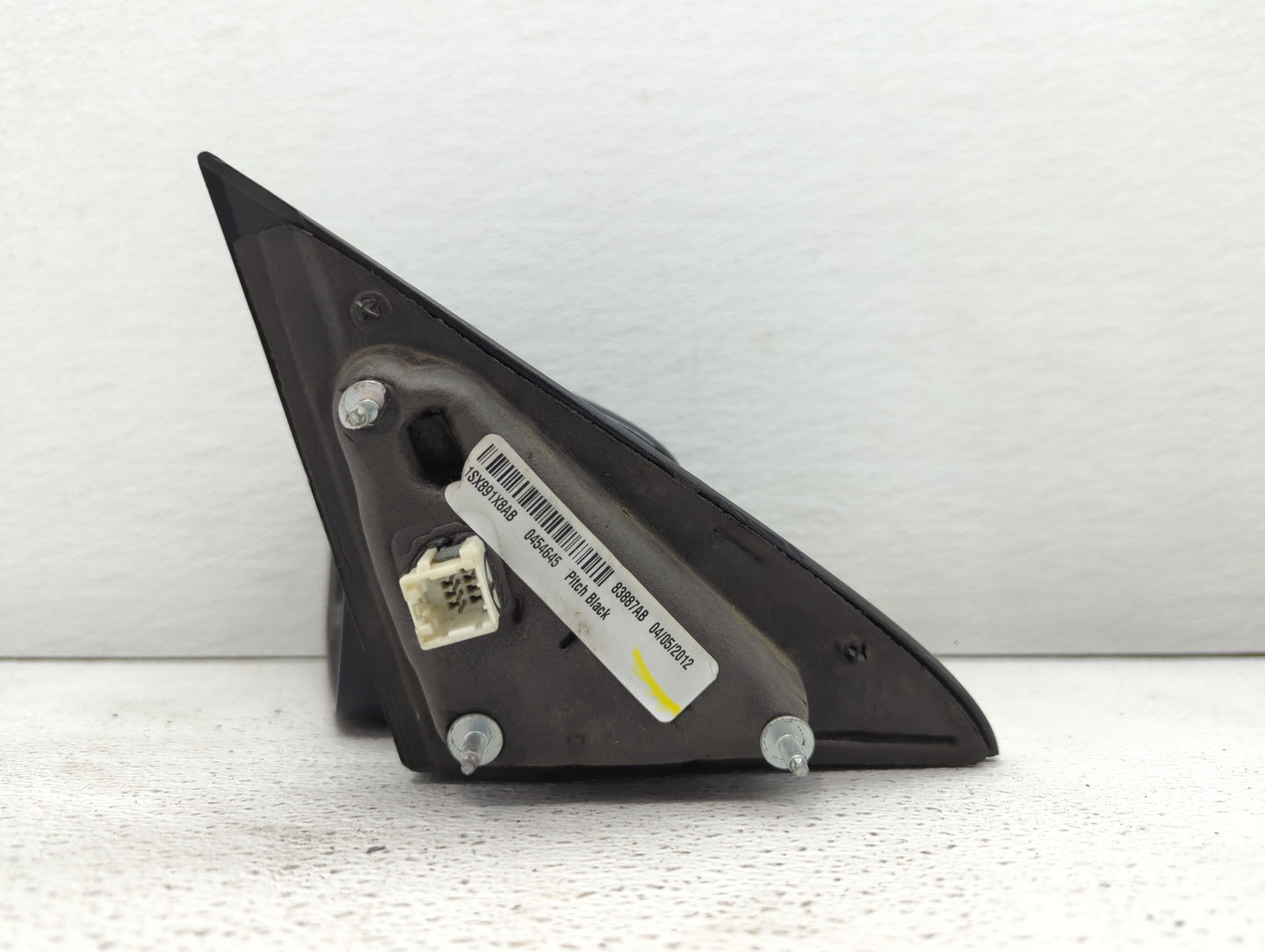 2006-2010 Dodge Charger Driver Side View Mirror - Left Door Mirror OEM Used - Oemusedautoparts1.com