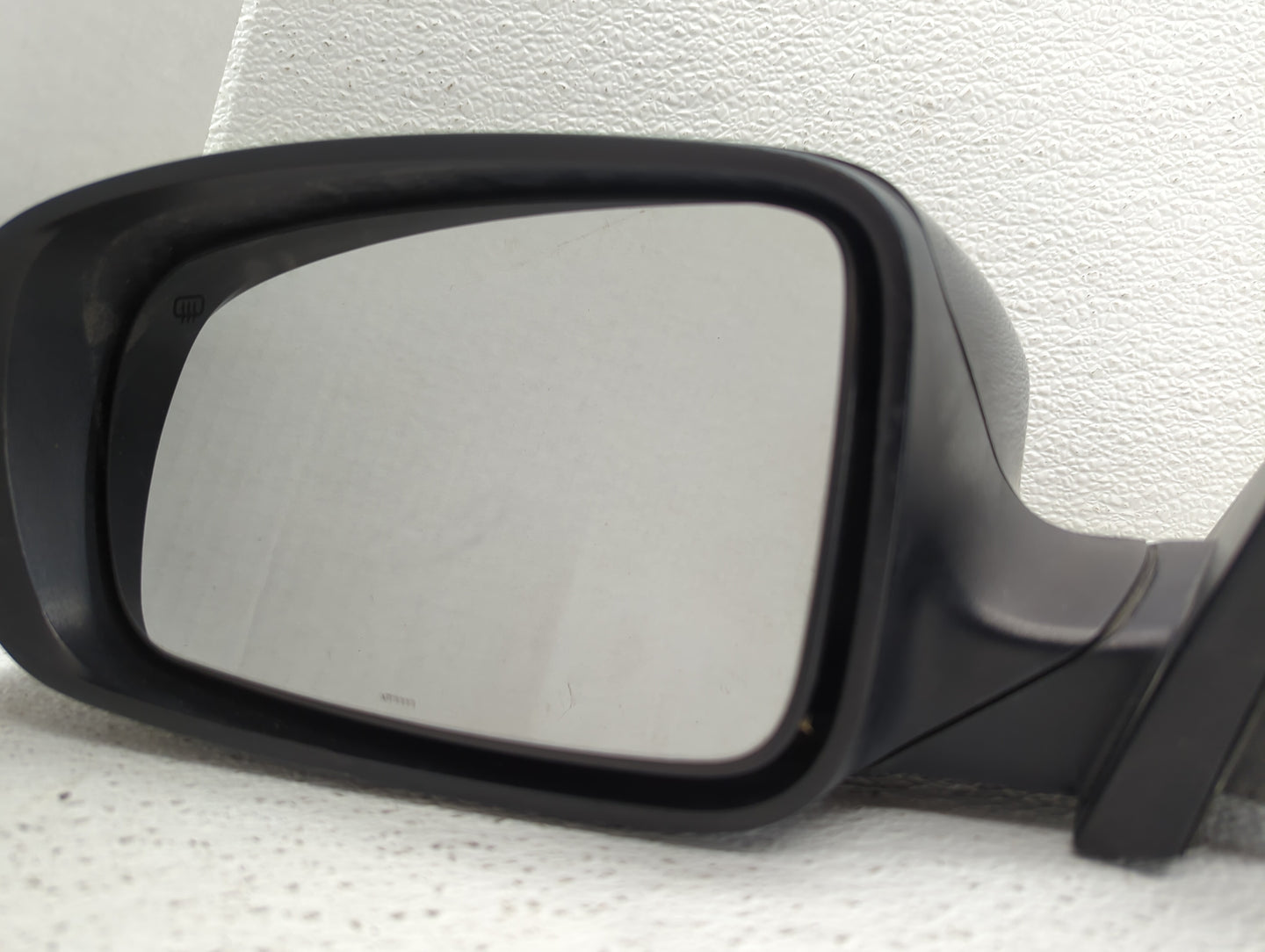 2006-2010 Dodge Charger Driver Side View Mirror - Left Door Mirror OEM Used - Oemusedautoparts1.com
