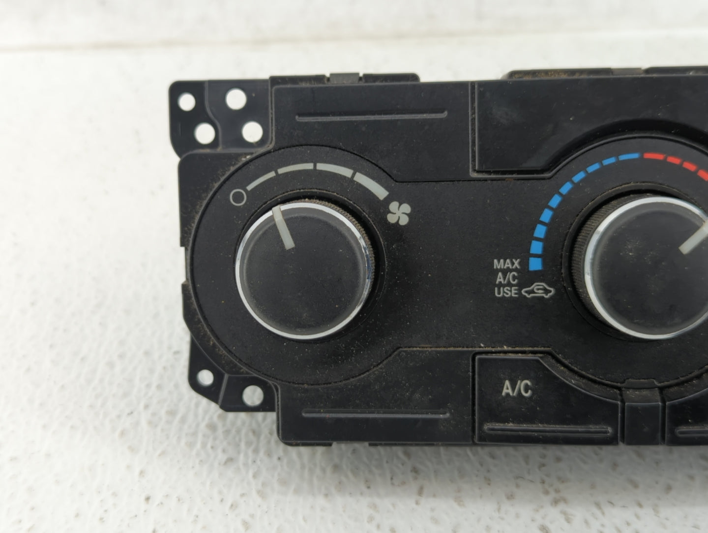 2008-2010 Dodge Charger Climate Control Module Temperature AC/Heater Replacement P/N:P55111871AD P55111871AC Fits OEM Used A