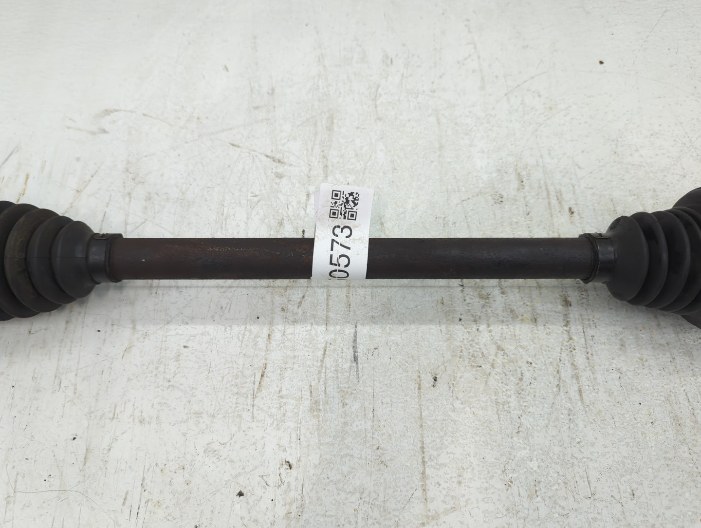 2009-2010 Dodge Charger Axle Shaft Front Driver Cv C/v - Oemusedautoparts1.com