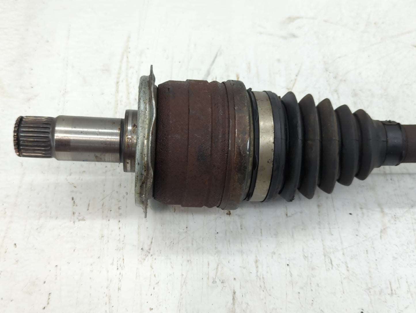 2009-2010 Dodge Charger Axle Shaft Front Driver Cv C/v - Oemusedautoparts1.com