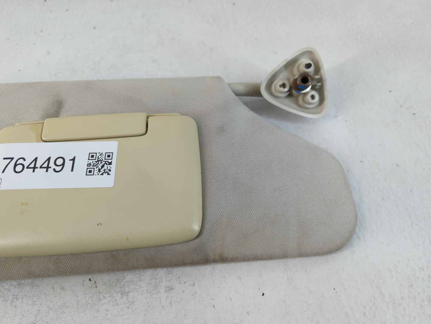 2008-2010 Dodge Charger Sun Visor Shade Replacement Passenger Right Mirror Fits Fits 2008 2009 2010 OEM Used Auto Parts - Oe