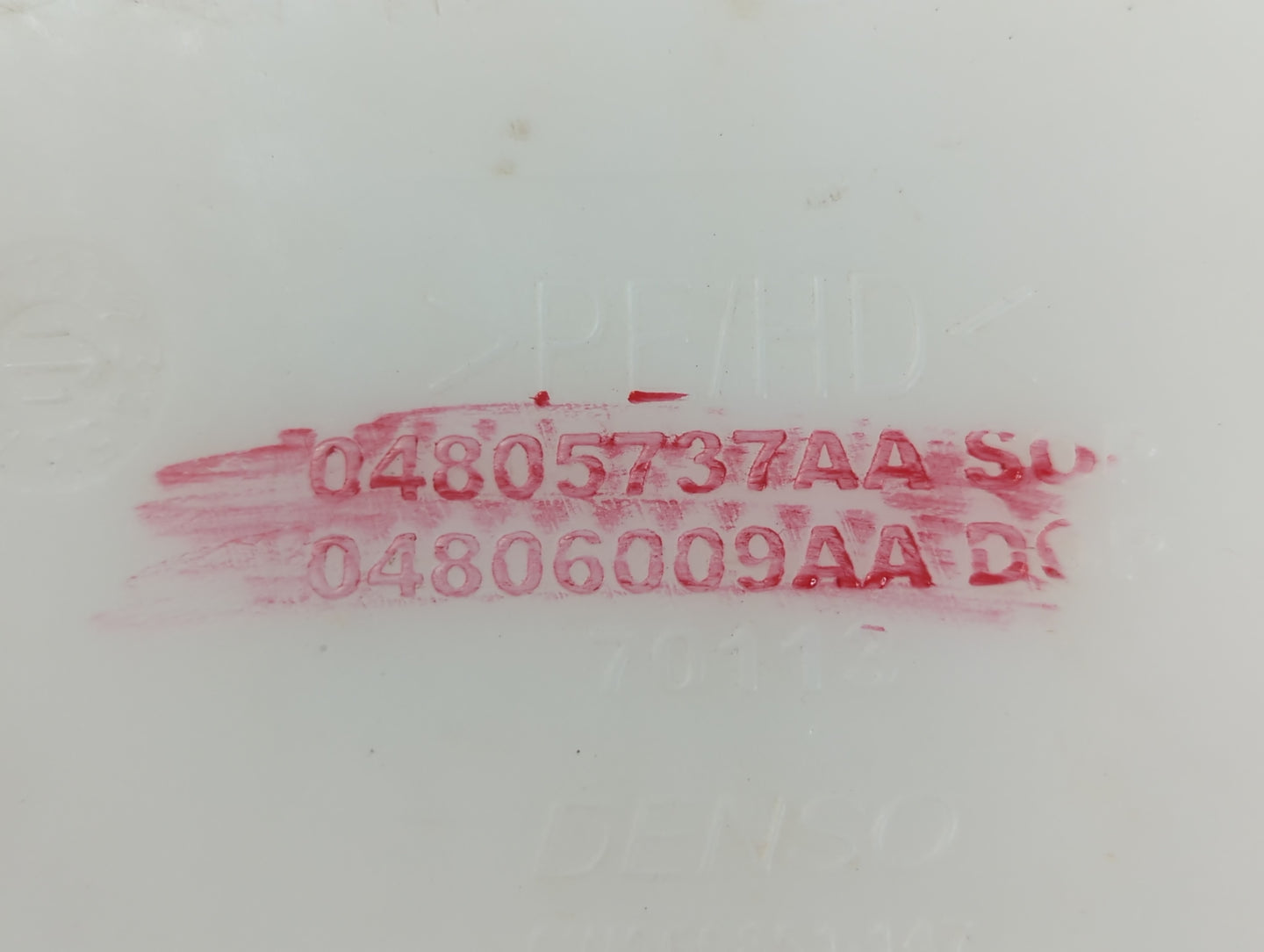 2006-2010 Dodge Charger Windshield Washer Fluid Reservoir Bottle Oem - Oemusedautoparts1.com