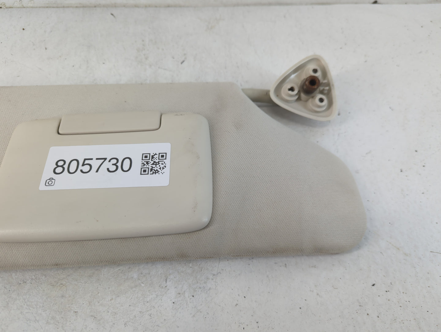 2008-2010 Dodge Charger Sun Visor Shade Replacement Passenger Right Mirror Fits Fits 2008 2009 2010 OEM Used Auto Parts - Oe