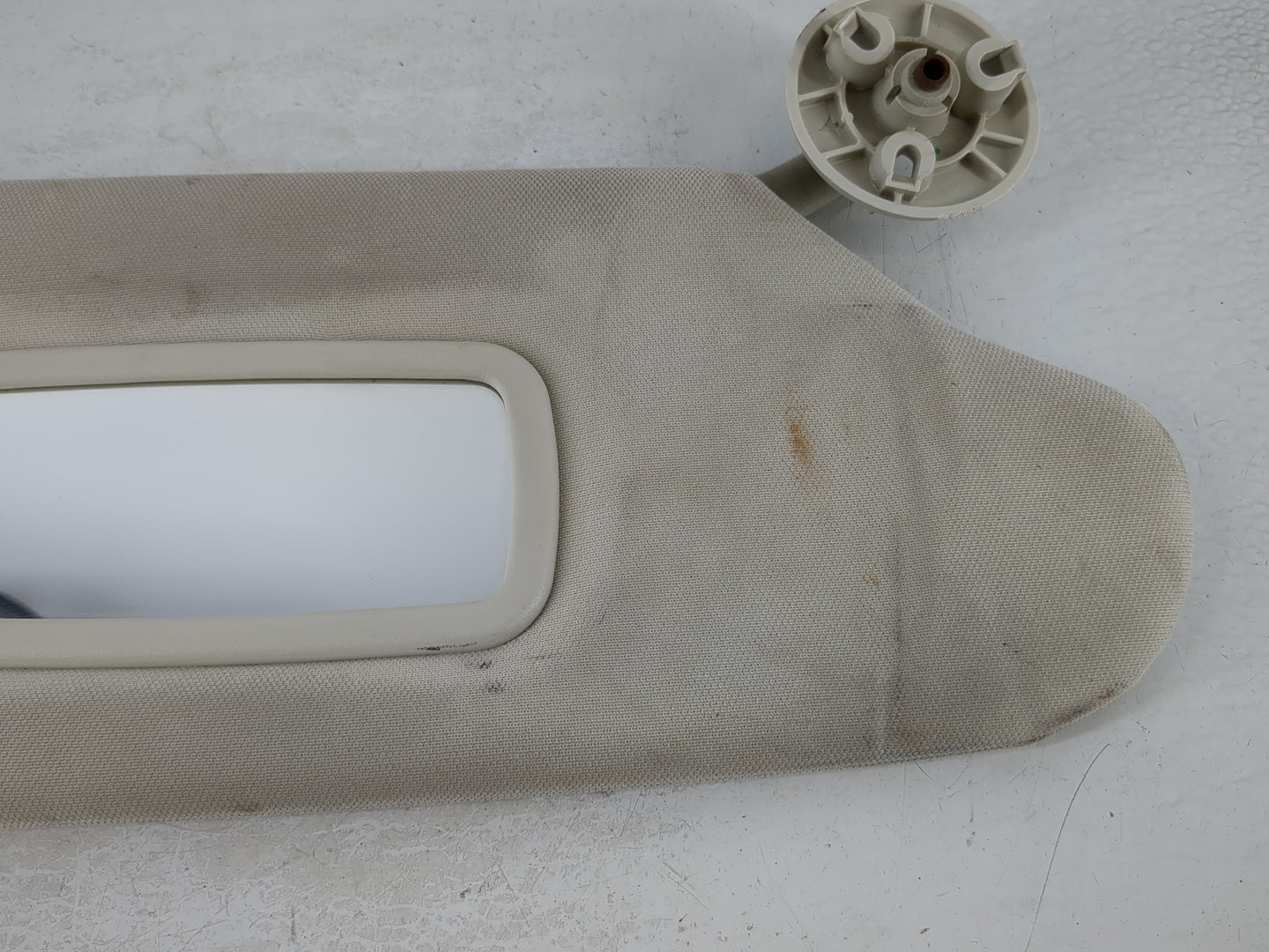 2008-2010 Dodge Grand Caravan Sun Visor Shade Replacement Passenger Right Mirror Fits Fits 2008 2009 2010 OEM Used Auto Part