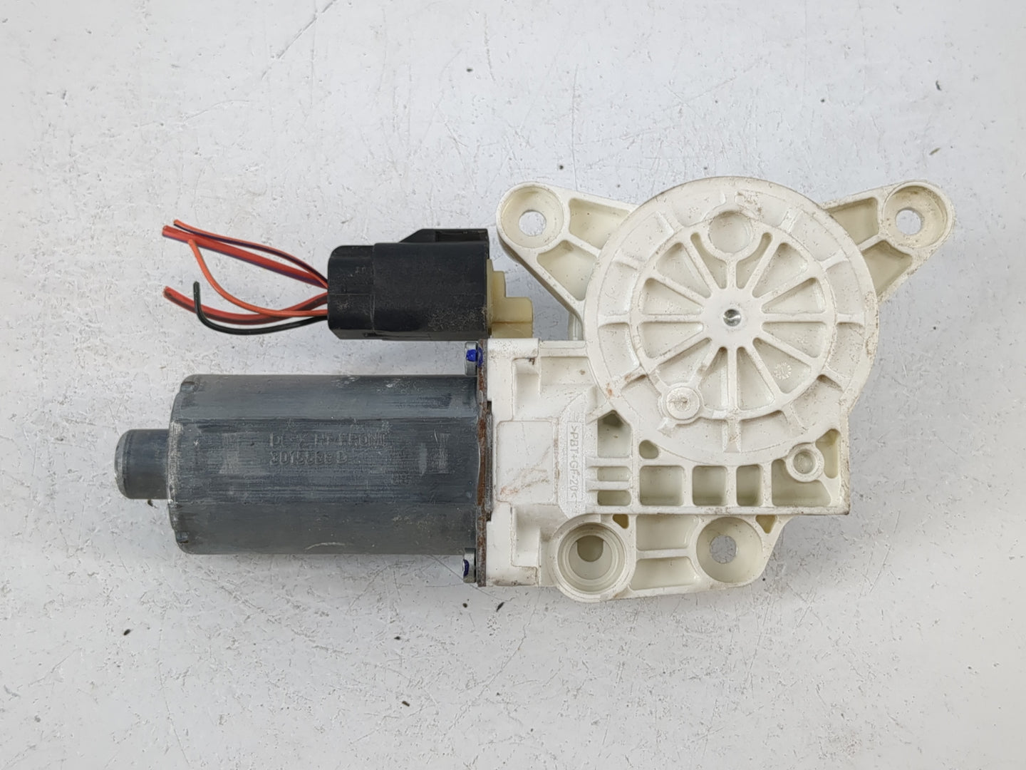 2010 Dodge Grand Caravan Passenger Front Right Power Window Motor - Oemusedautoparts1.com