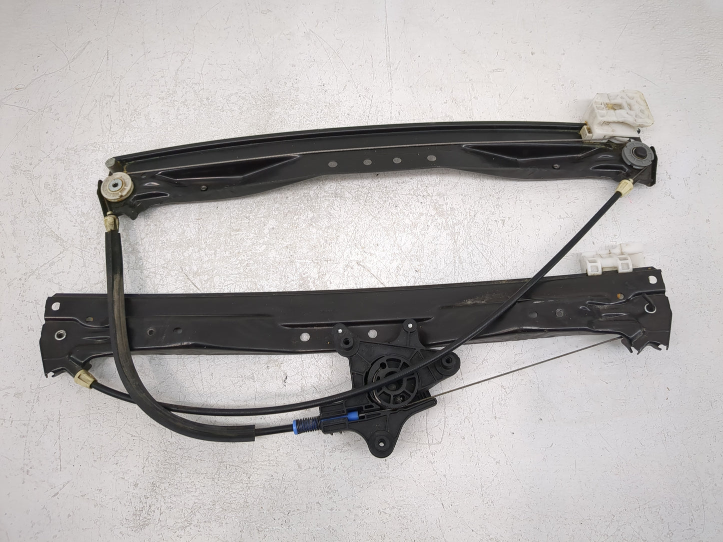 2010 Dodge Grand Caravan Used Window Regulator Passenger Front 1036331 - Oemusedautoparts1.com