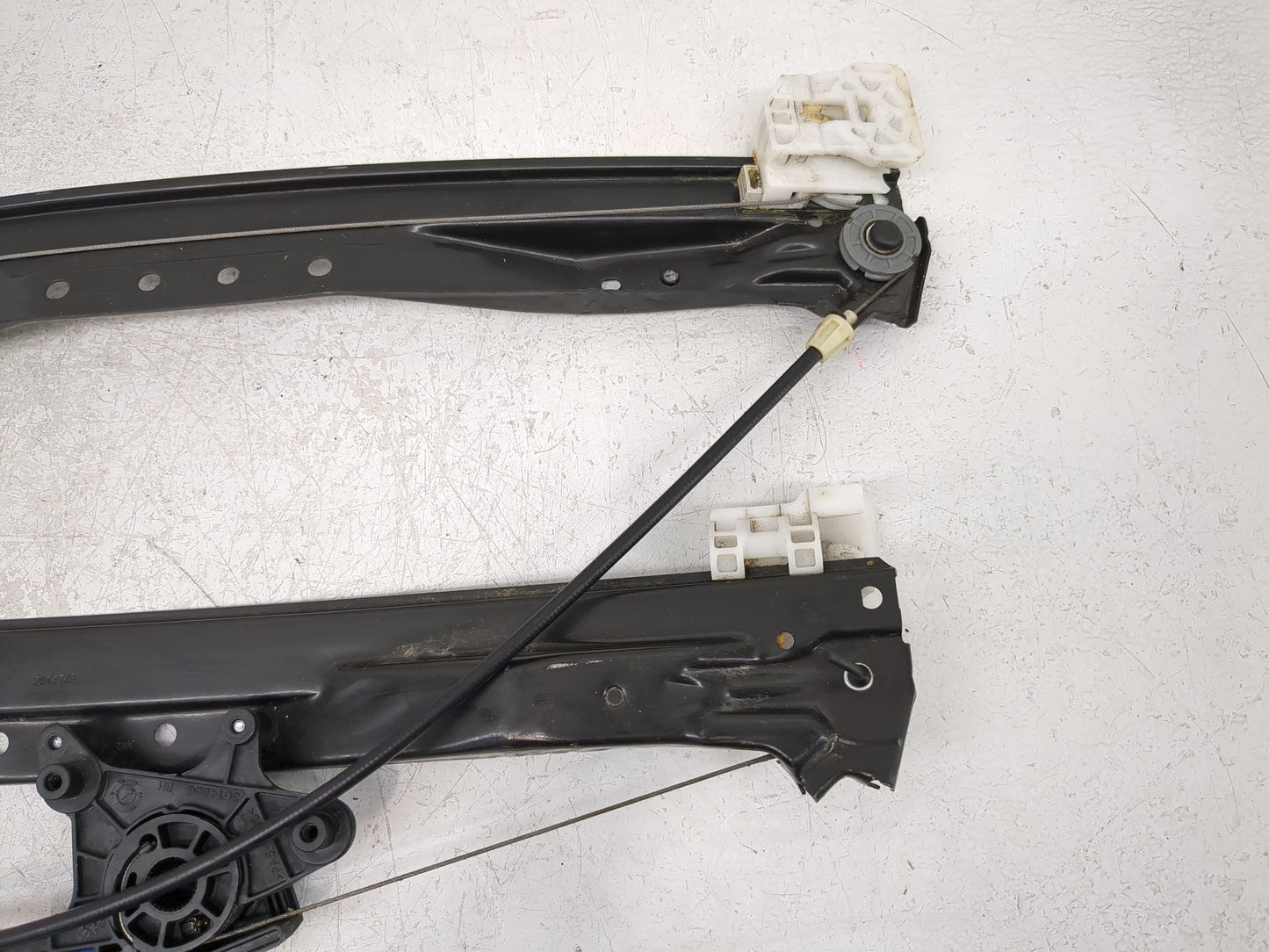 2010 Dodge Grand Caravan Used Window Regulator Passenger Front 1036331 - Oemusedautoparts1.com