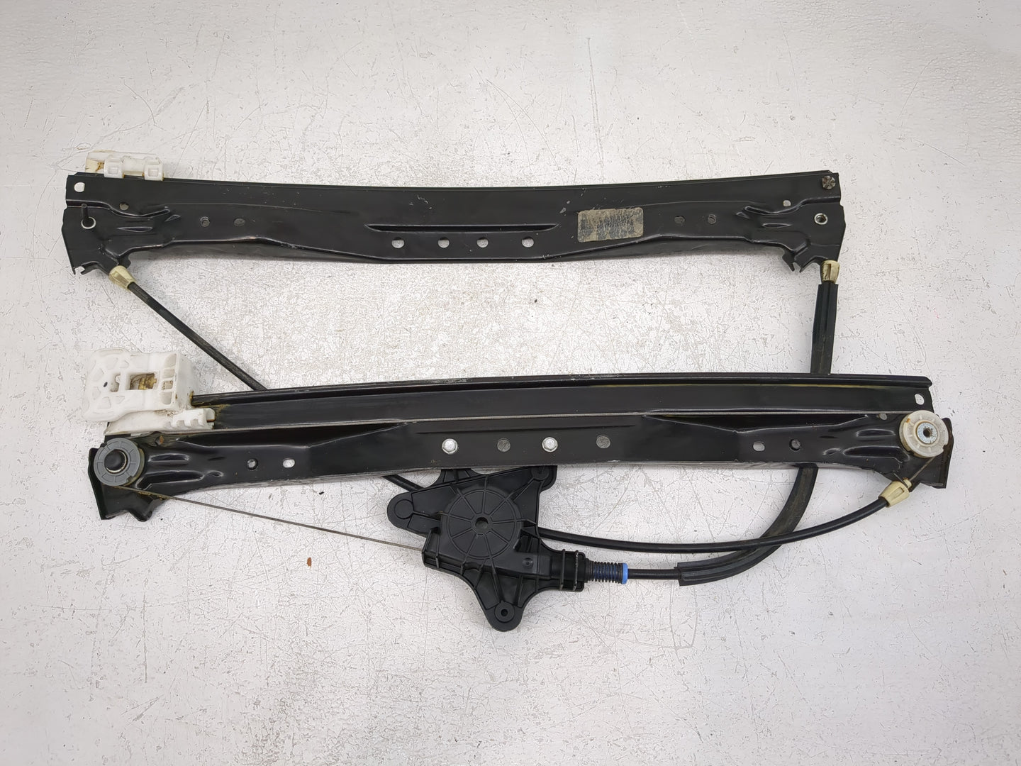 2010 Dodge Grand Caravan Used Window Regulator Passenger Front 1036331 - Oemusedautoparts1.com