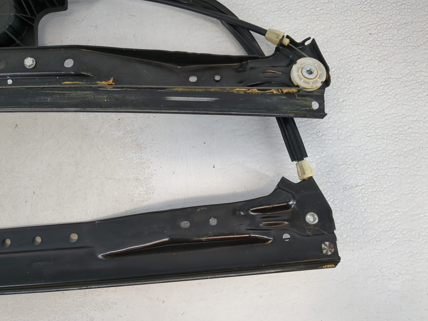 2008-2020 Dodge Grand Caravan Driver Left Front Window Regulator 1036332 - Oemusedautoparts1.com