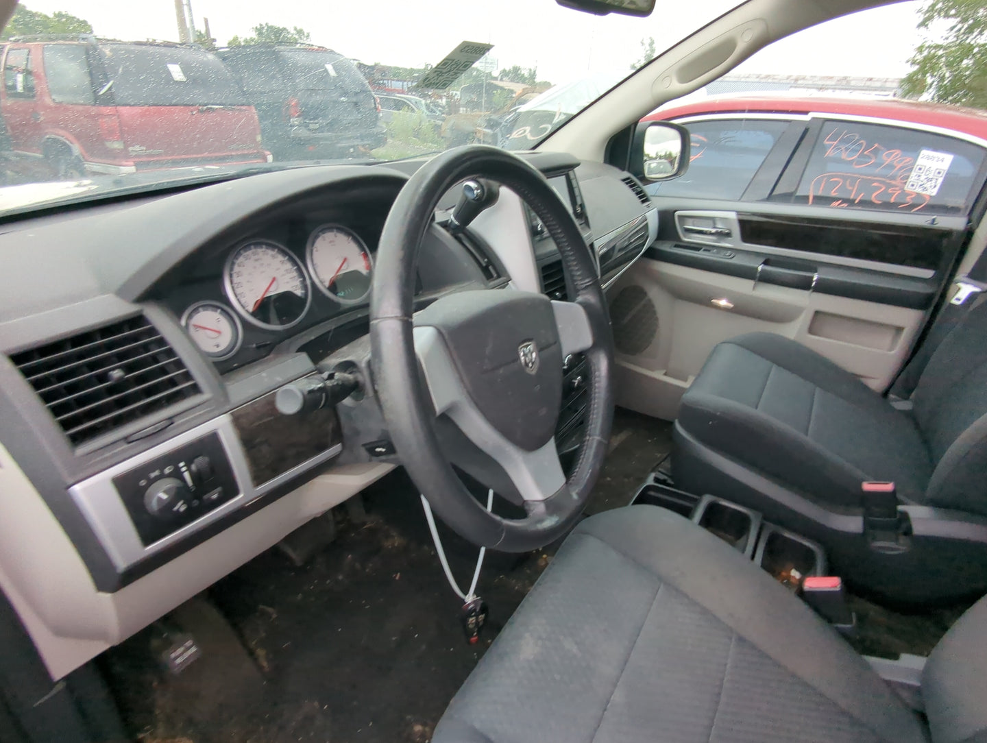 2010-2010 Dodge Grand Caravan Air Bag Driver Left Steering Wheel Mounted - Oemusedautoparts1.com