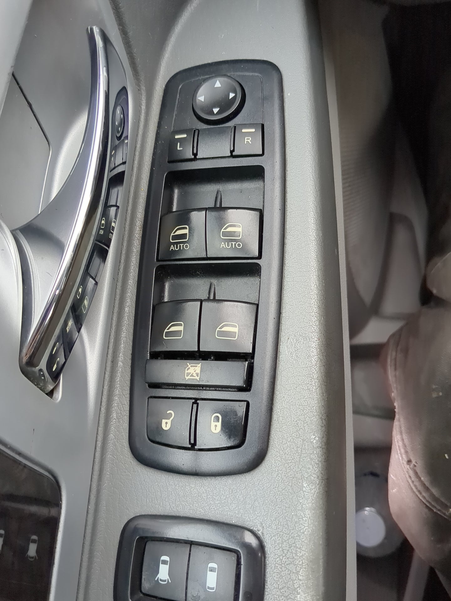 2008-2011 Dodge Grand Caravan Master Power Window Switch Replacement Driver Side Left Fits Fits 2008 2009 2010 2011 OEM Used