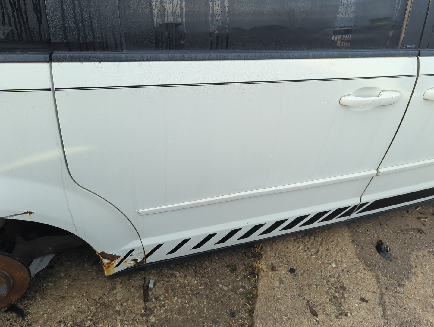 2008-2020 Dodge Grand Caravan Passenger Rear Door Oem - Oemusedautoparts1.com