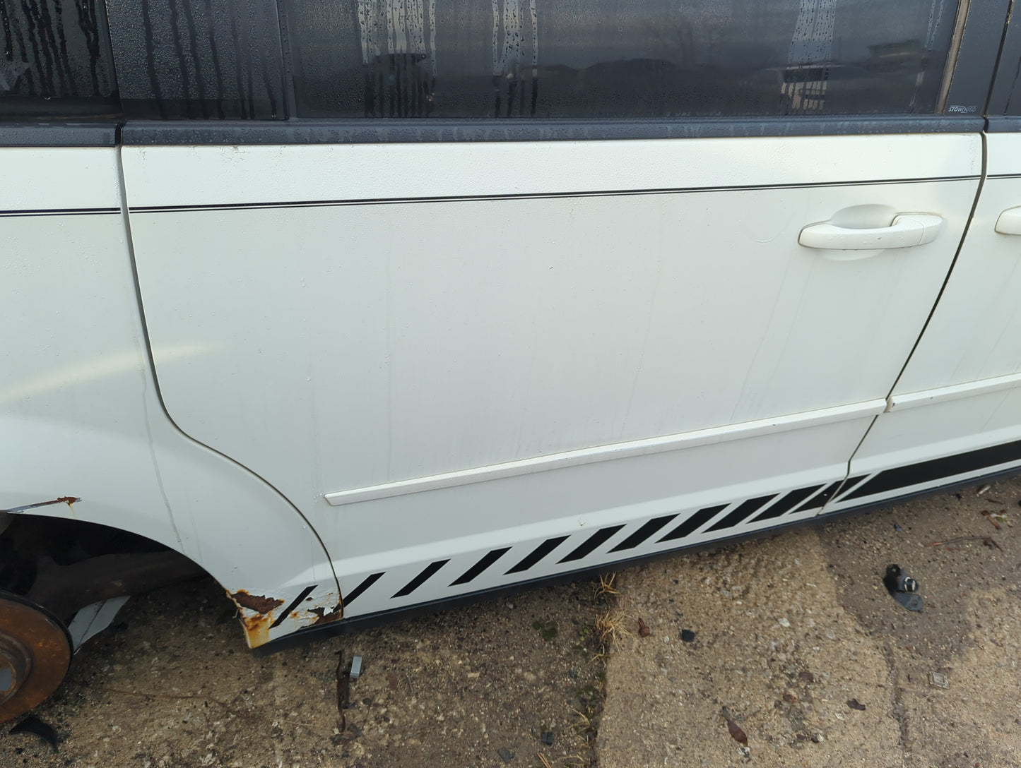 2008-2020 Dodge Grand Caravan Passenger Rear Door Oem - Oemusedautoparts1.com