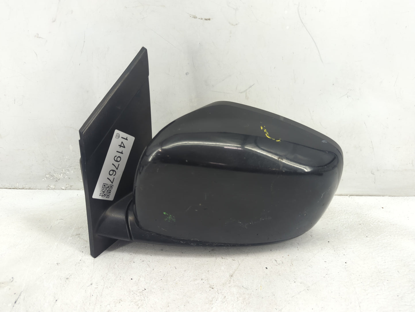 2008-2010 Dodge Grand Caravan Driver Side View Mirror - Left Door Mirror OEM Used - Oemusedautoparts1.com