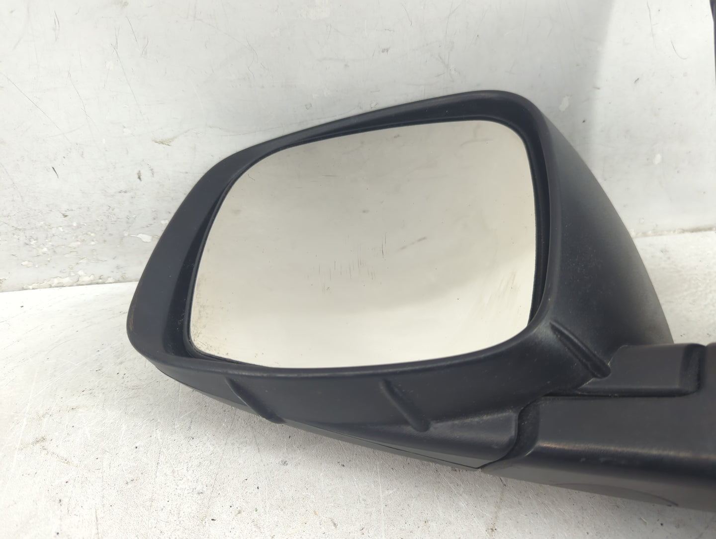 2008-2010 Dodge Grand Caravan Driver Side View Mirror - Left Door Mirror OEM Used - Oemusedautoparts1.com