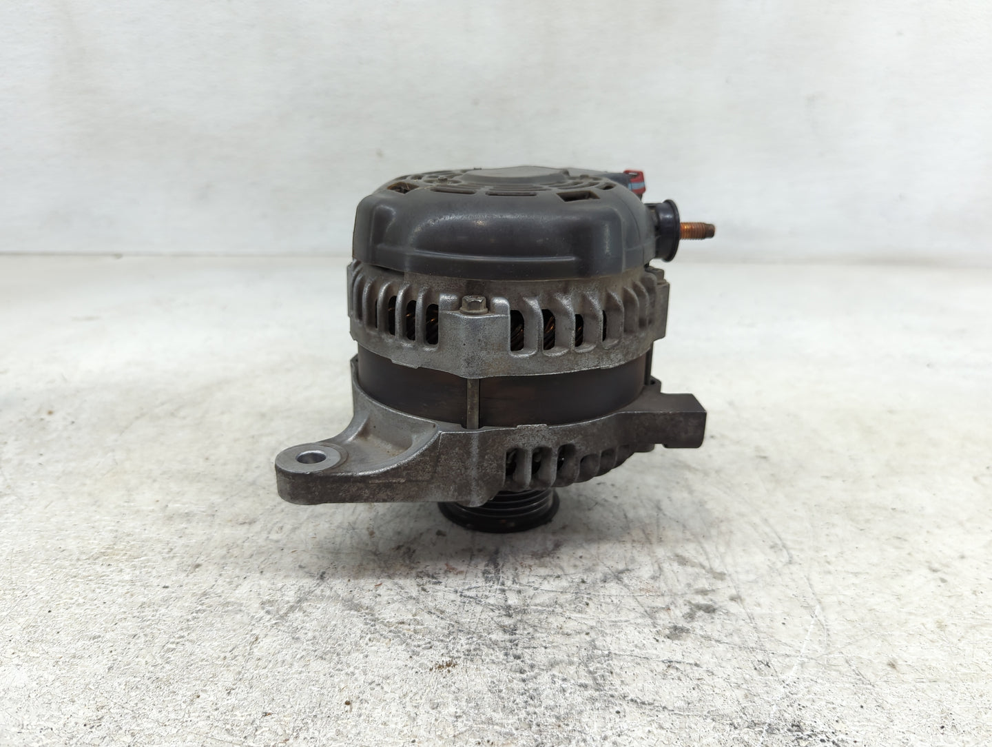 2008-2010 Dodge Grand Caravan Alternator Replacement Generator Charging Assembly Engine OEM P/N:421000-0700 04801 304AA Fits