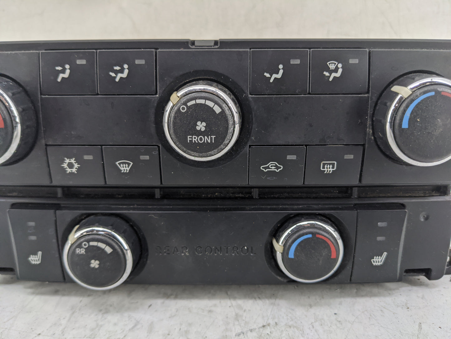 2008-2010 Dodge Grand Caravan Climate Control Module Temperature AC/Heater Replacement P/N:P55111804AH Fits Fits 2008 2009 2