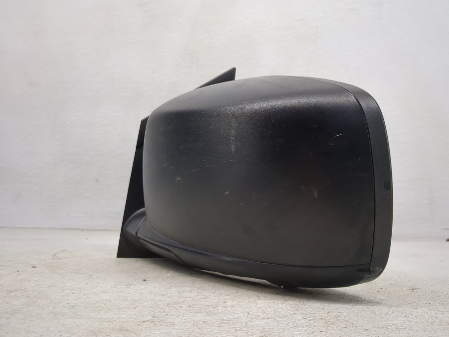 2008-2010 Dodge Grand Caravan Driver Left Side View Manual Door Mirror - Oemusedautoparts1.com