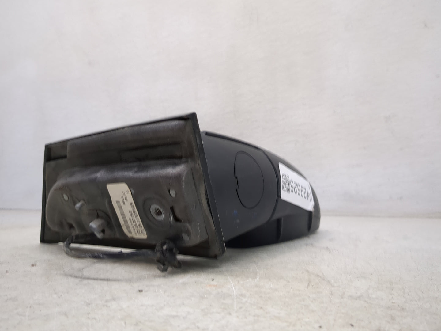 2008-2010 Dodge Grand Caravan Driver Left Side View Manual Door Mirror - Oemusedautoparts1.com