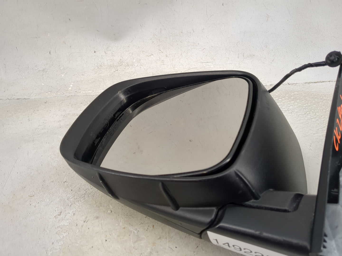 2008-2010 Dodge Grand Caravan Driver Side View Mirror - Left Door Mirror OEM Used - Oemusedautoparts1.com