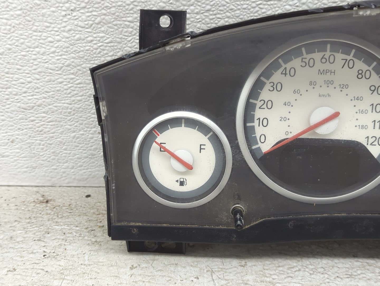 2010 Dodge Grand Caravan Instrument Cluster Speedometer Gauges P/N:P68065103AD Miles:167K Fits OEM Used Auto Parts - Oemused